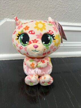 GUND P.Lushes Pets -
Glamping Collection - Gracie
Grooves Stuffed Animal